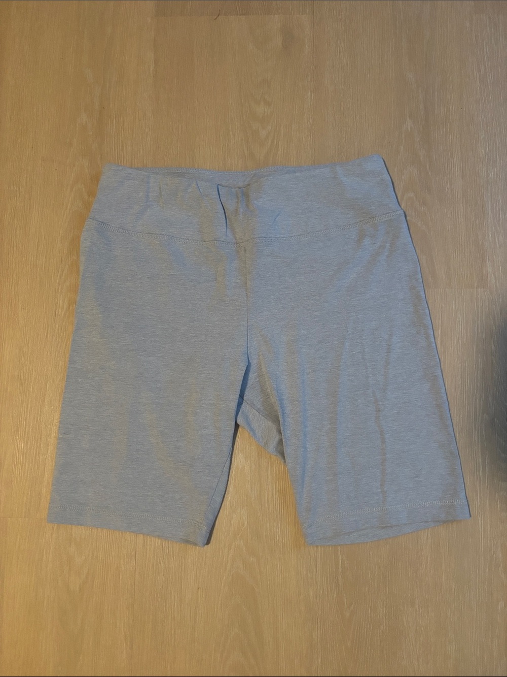 Cato Active Women's Gray Stretch Biker Shorts size Large